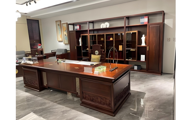 祝贺云南省西双版纳傣族自治州景洪市谢先生购买尊荣檀阅办公组合一套